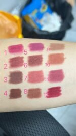 Beauty Glazed Crayon Lipstick B235 - Image 3