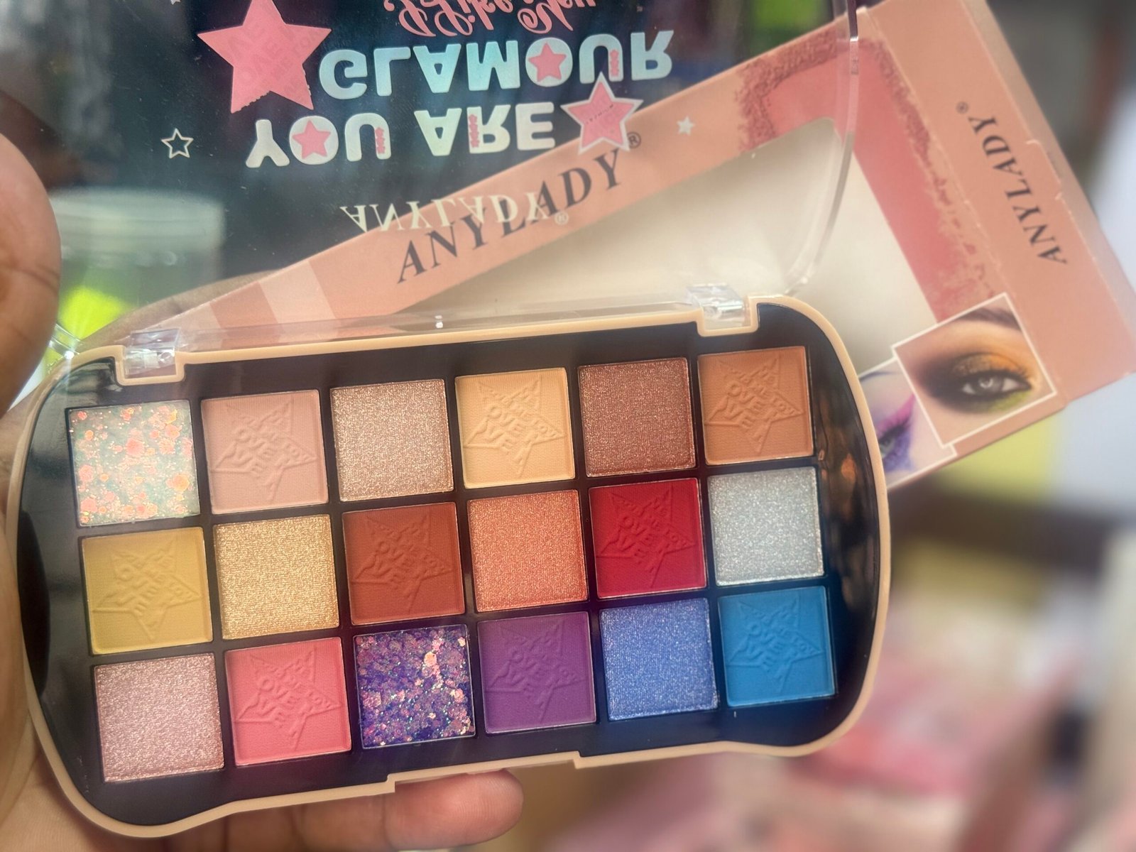 IMG_8021 ANY LADY YOU ARE GLAMOUR 18color EYESHADOW NO:8120 - Image 1