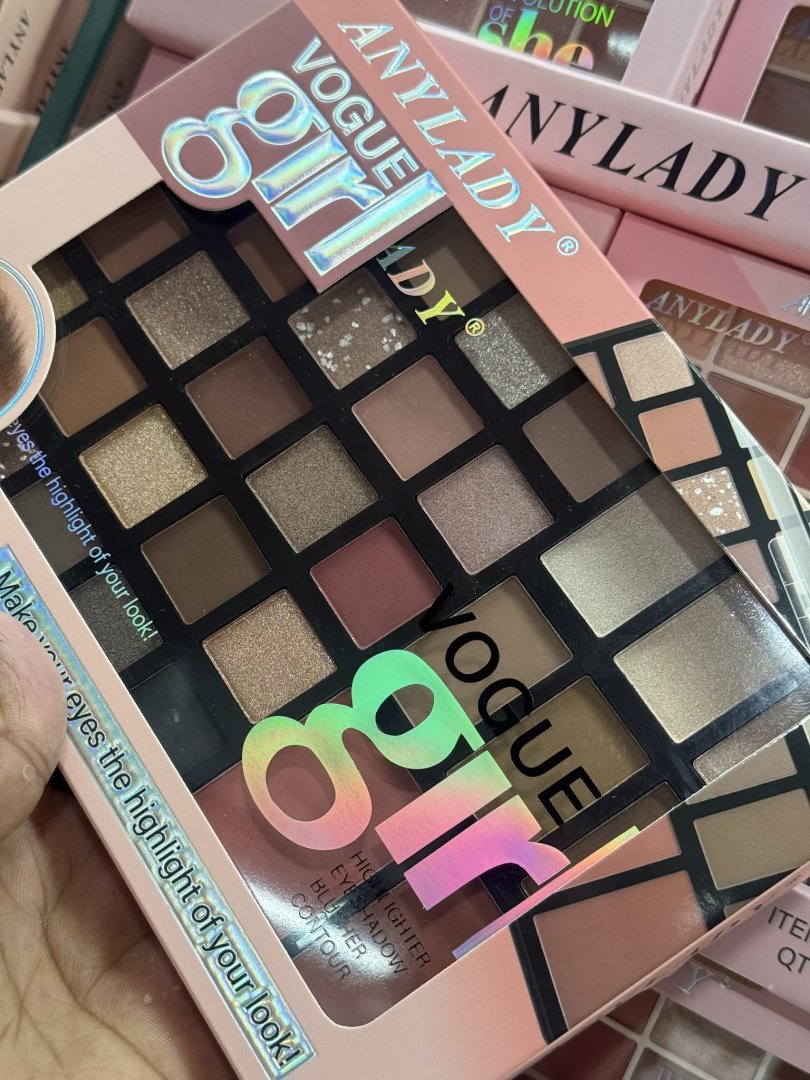 ANYLANDY VOGUE GIRL 33 COLOR EYESHASDOW NO;8413 ANYLANDY VOGUE GIRL 33 COLOR EYESHASDOW NO;8413 - Image 1