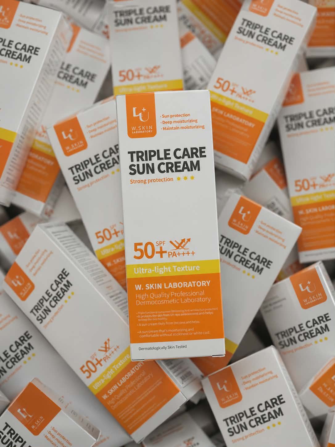 727440437_2038868330067053_8427525562461925426_n W.SKIN TRIPLE CARE SUN CREAM 60G - Image 1