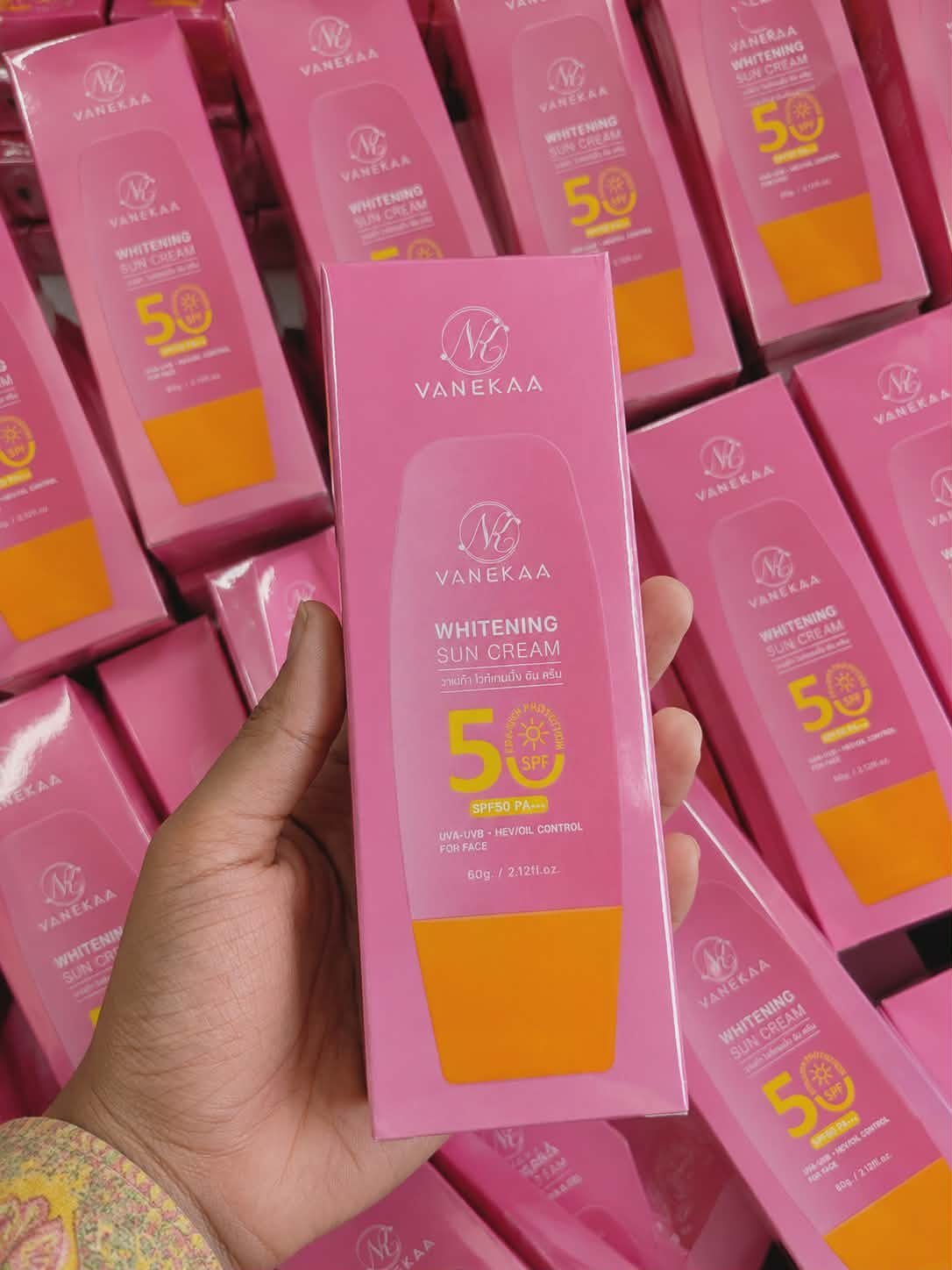 727844335_1048323101199607_6521341620810025286_n NK VANEKAA WHITENING SUN CREAM 60G - Image 1