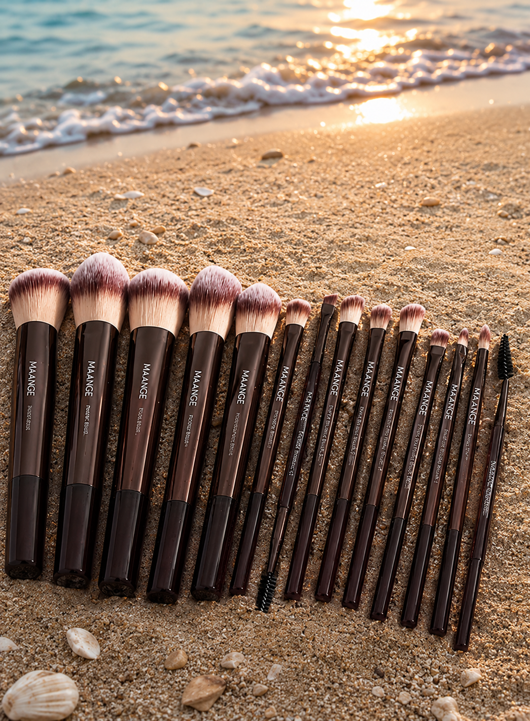 4b44ba2b-c9f9-42a1-827b-35abd8fcbdb4 MAANGE 13 PCS BRUSH - Image 1