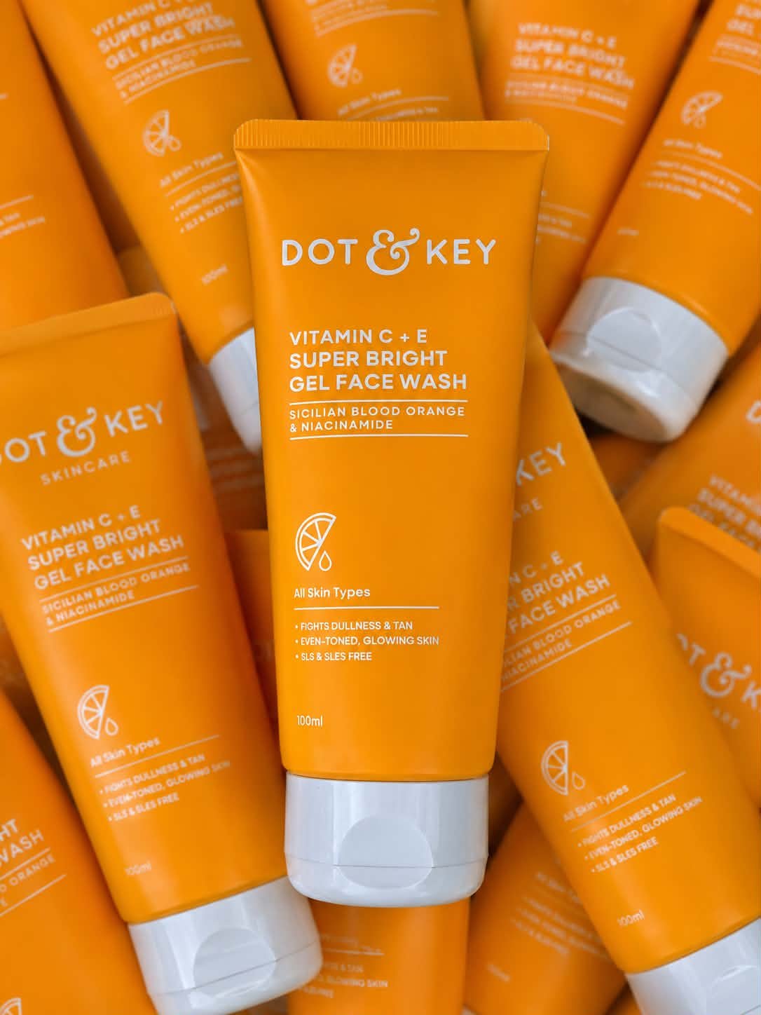 745660173_4550894358566795_8789876466913272573_n DOT & KEY VITAMIN C FACE WASH 100ML - Image 1