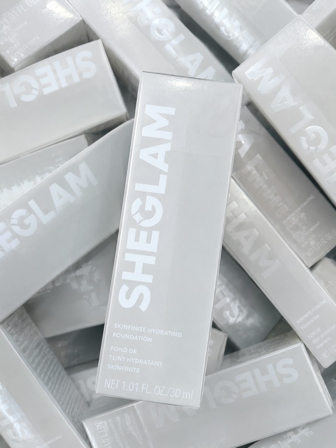 747153563_27960649773527044_8269205336049794582_n SHEGLAM SKINFINITE HYDRATING FOUNDATION 30ML - Image 1