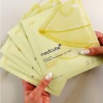 MEDICUBE KOJIC ACID & TURMERIC BRIGHTENING COLLAGEN GEL MASK 28G